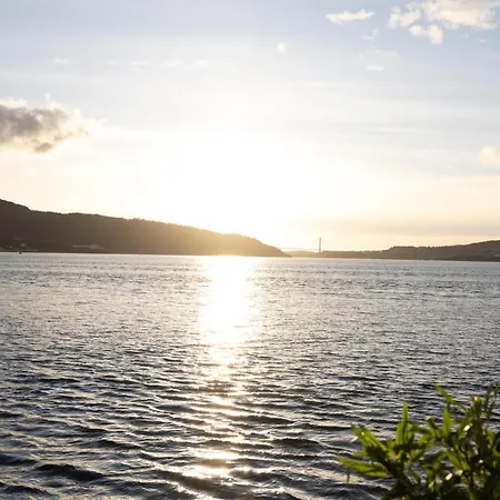 Heimby Homes - Seaside Balcony * Берген