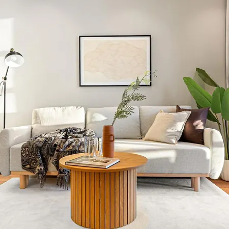 Heimby Homes - Seaside Balcony Bergen